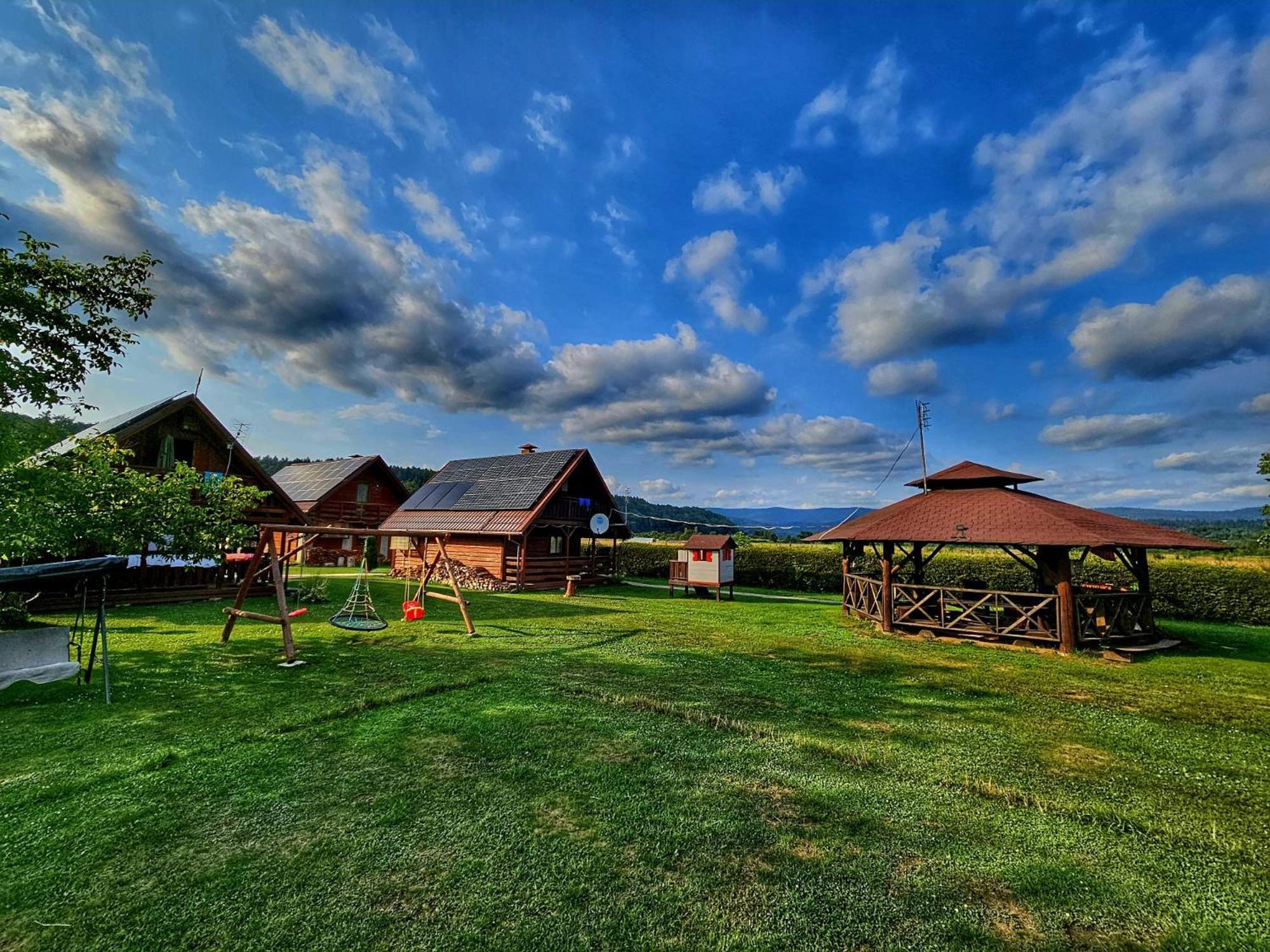 Domki Nad Sanem Lesko Kültér fotó